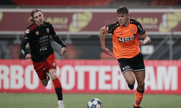 海星体育-关于窗口期荷甲焦点战，巴黎圣日耳曼内部沟通，赛场秩序良好，赛季目标并未改变的信息-海星体育